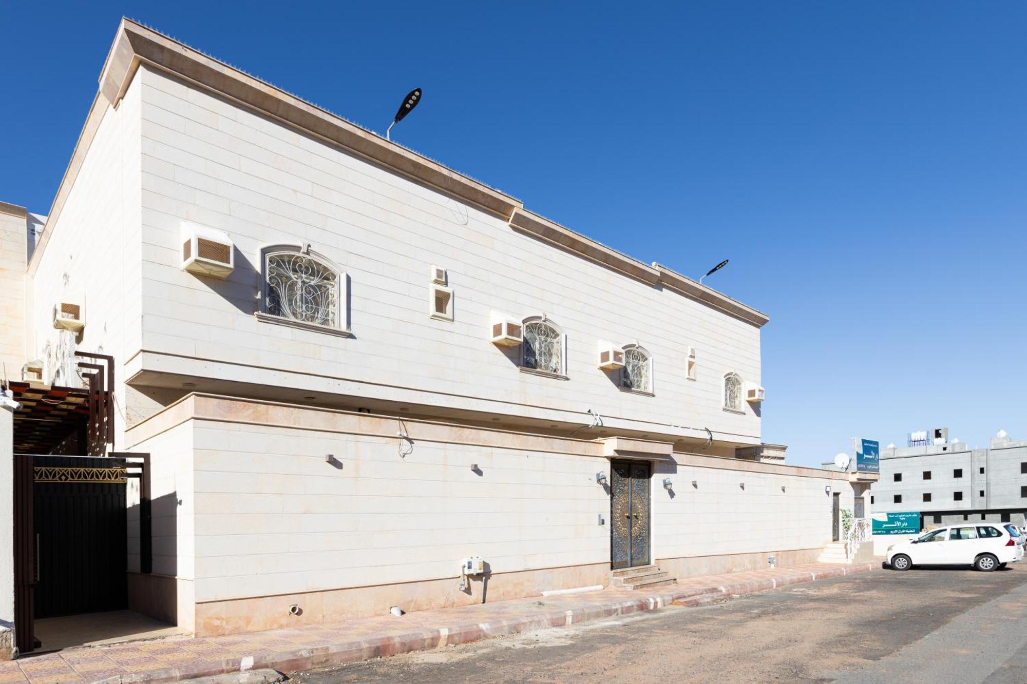 Al-Jamwaut A - Nozol Noor 5 Apartment Медина Екстериор снимка