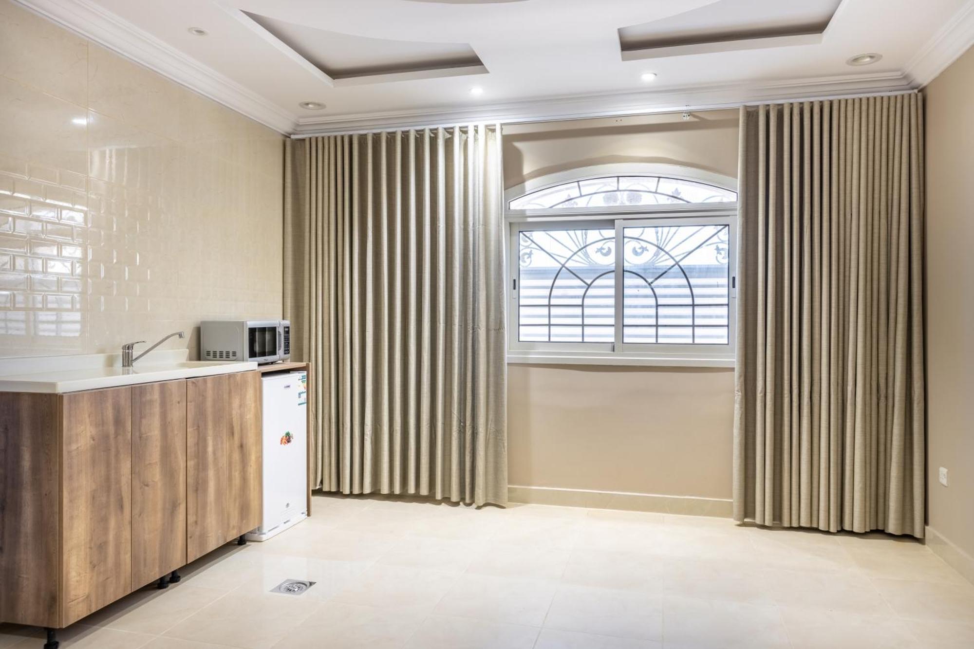 Al-Jamwaut A - Nozol Noor 5 Apartment Медина Екстериор снимка