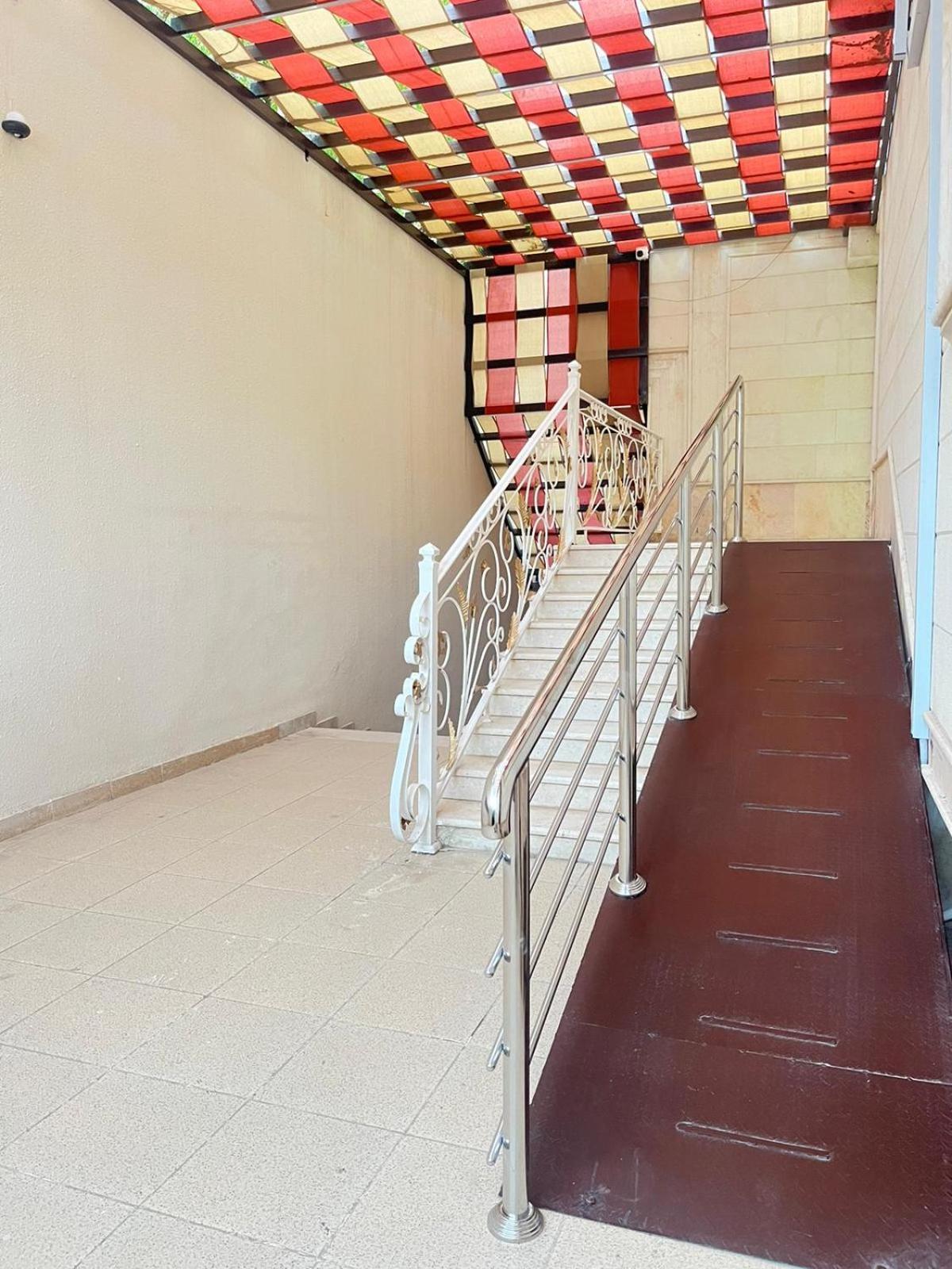 Al-Jamwaut A - Nozol Noor 5 Apartment Медина Стая снимка