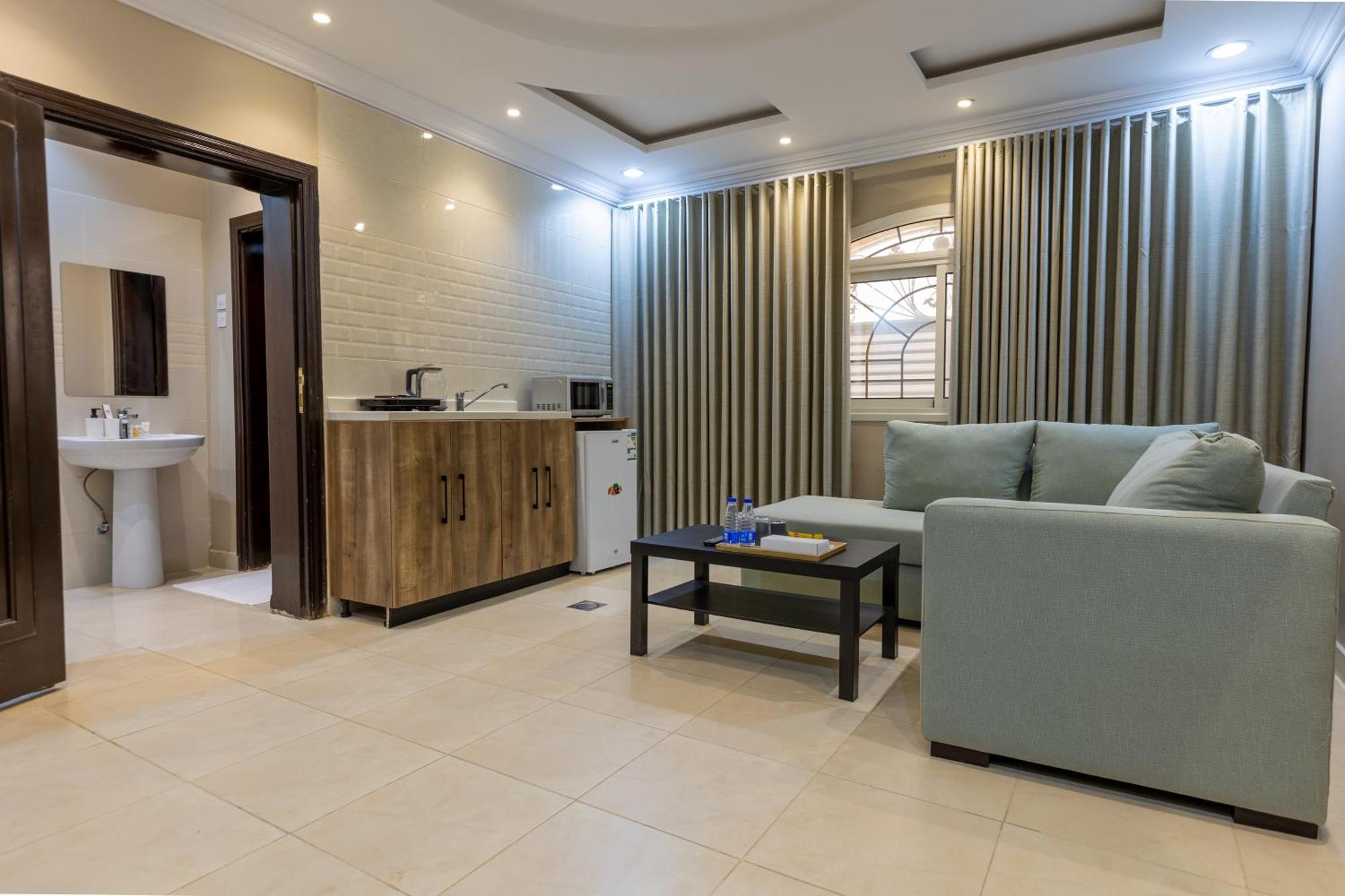 Al-Jamwaut A - Nozol Noor 5 Apartment Медина Екстериор снимка